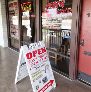 Meet your Posher, Ronald